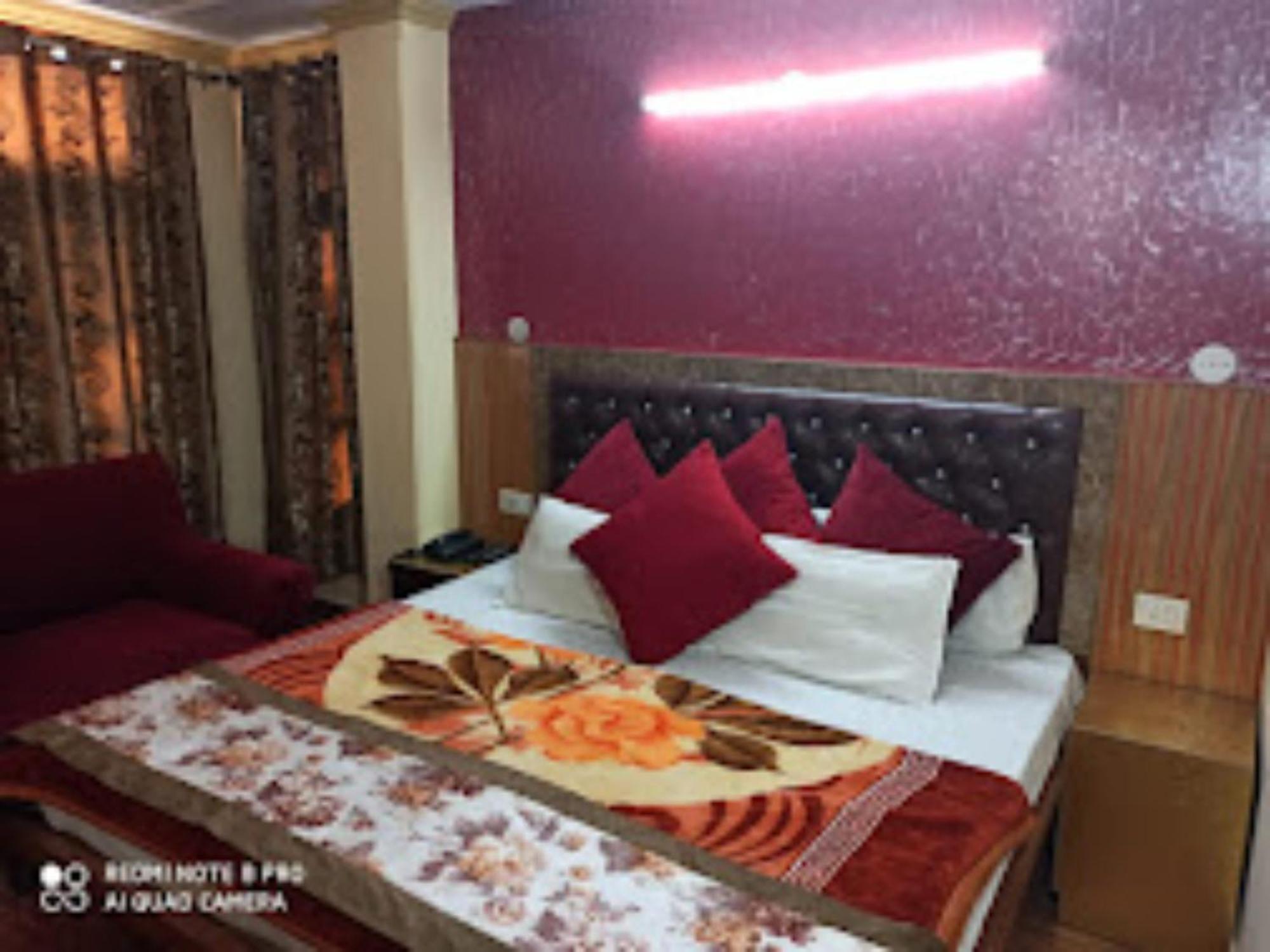 Hotel King Palace - Nature-Valley-Luxury-Room - Prime Location With Parking Facilities Shimla Extérieur photo